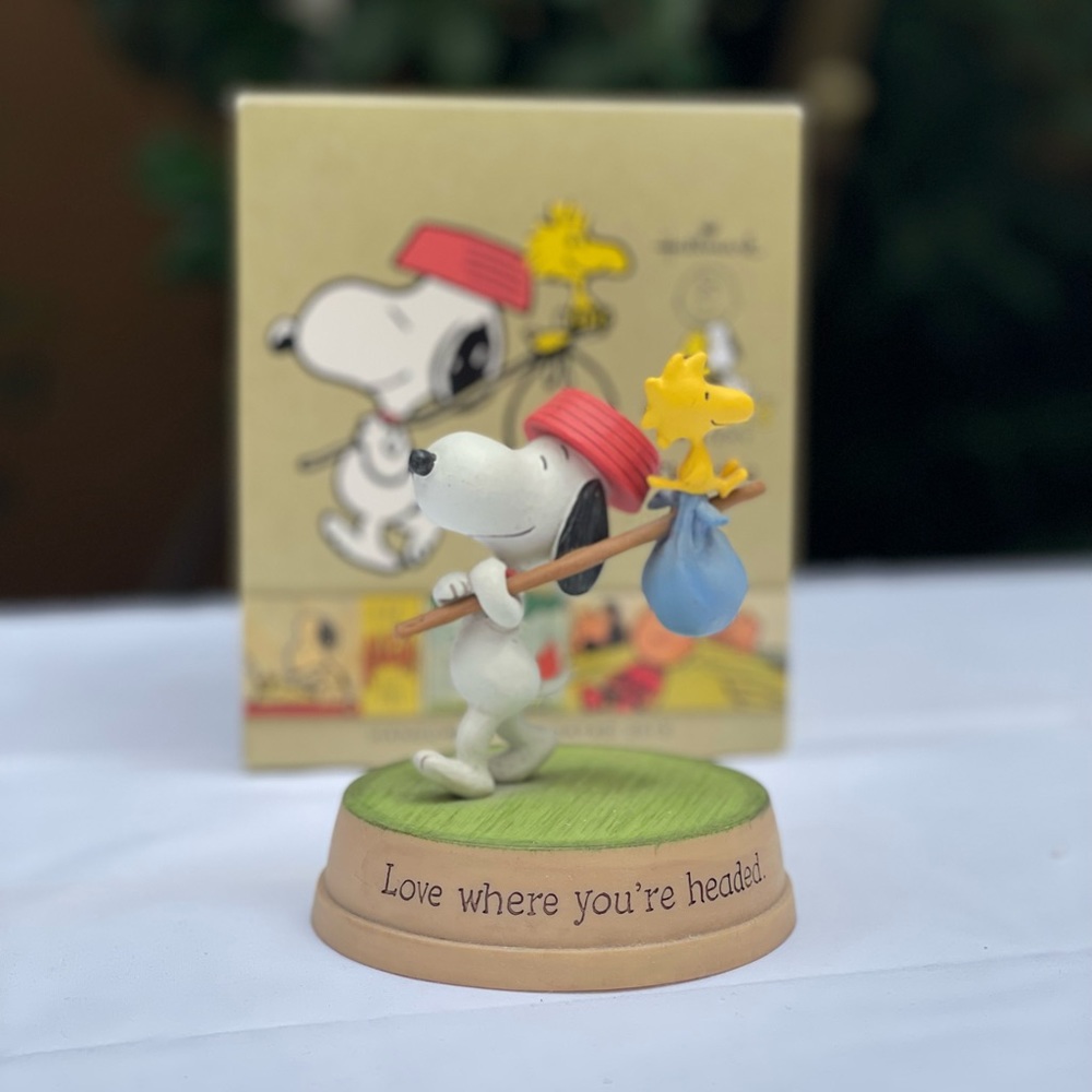 Hallmark Peanuts